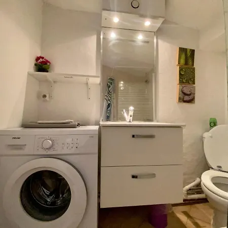 Republique Centre アパート