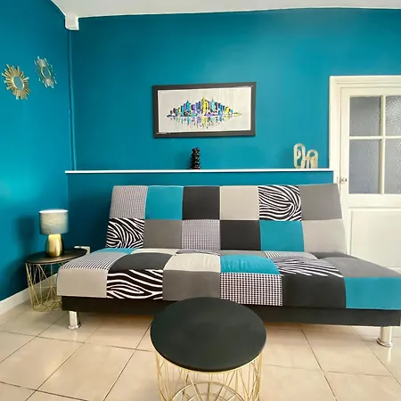 Republique Centre Apartman