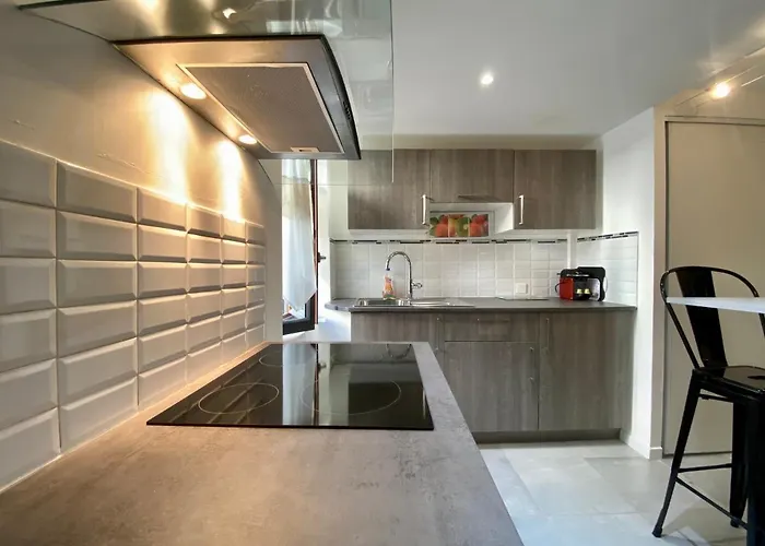 Republique Centre Apartamento